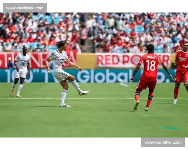 孔帕尼亲赴迈阿密观战本菲卡博卡,世俱杯战术侦察 孔帕尼亲赴迈阿密观战本菲卡博卡,世俱杯战术侦察