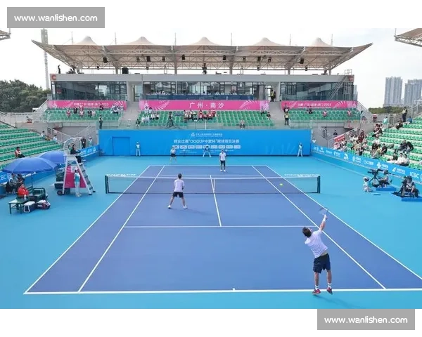 巅峰对决预警：两大天王争夺网球得分榜首位！