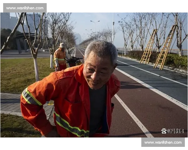 致敬每一位无私奉献的你，你们是赛场上最美的风景！